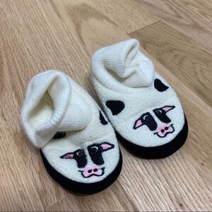Baby Cow Bootie Slipper Shoes Sz 2 White Black